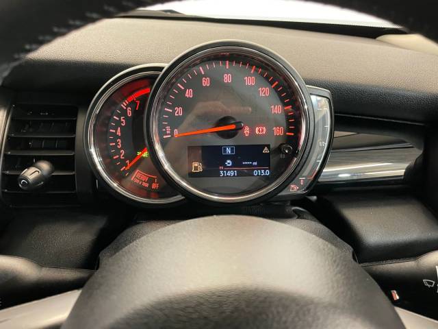 2018 Mini Hatch 1.5 Cooper Hatchback 5dr Petrol Manual Euro 6 (s/s) (136 ps)