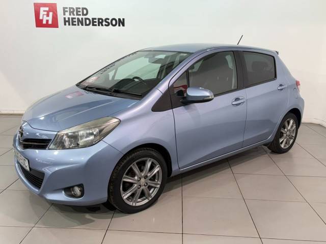 2013 Toyota Yaris 1.33 Dual VVT-i SR Hatchback 5dr Petrol Manual Euro 5 (101 ps)